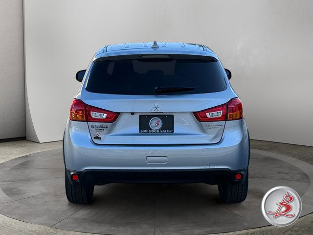 Used 2017 Mitsubishi Outlander Sport LE FWD image 6