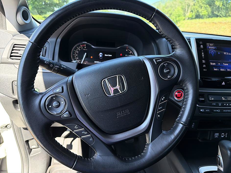 Used 2017 Honda Ridgeline RTL-T image 15