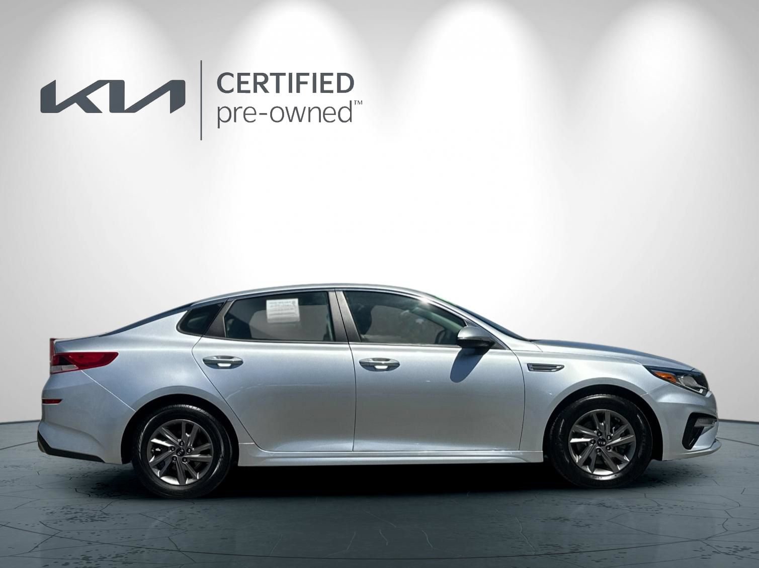 Certified 2019 Kia Optima LX FWD image 3