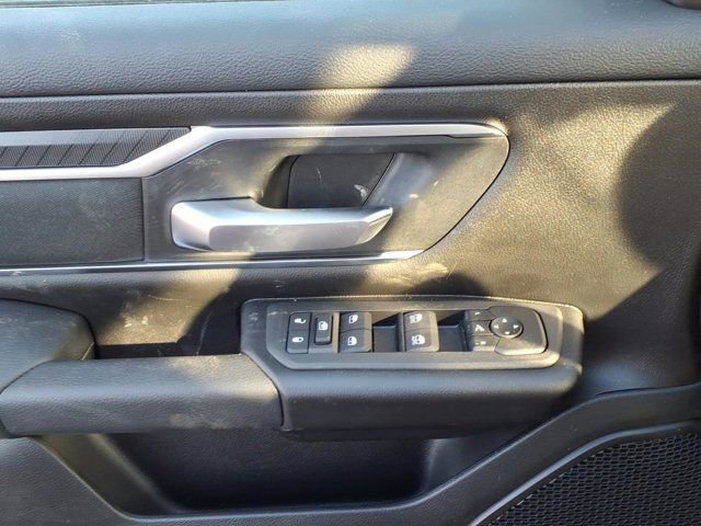 New 2026 RAM 1500 4x4 Crew Cab image 13