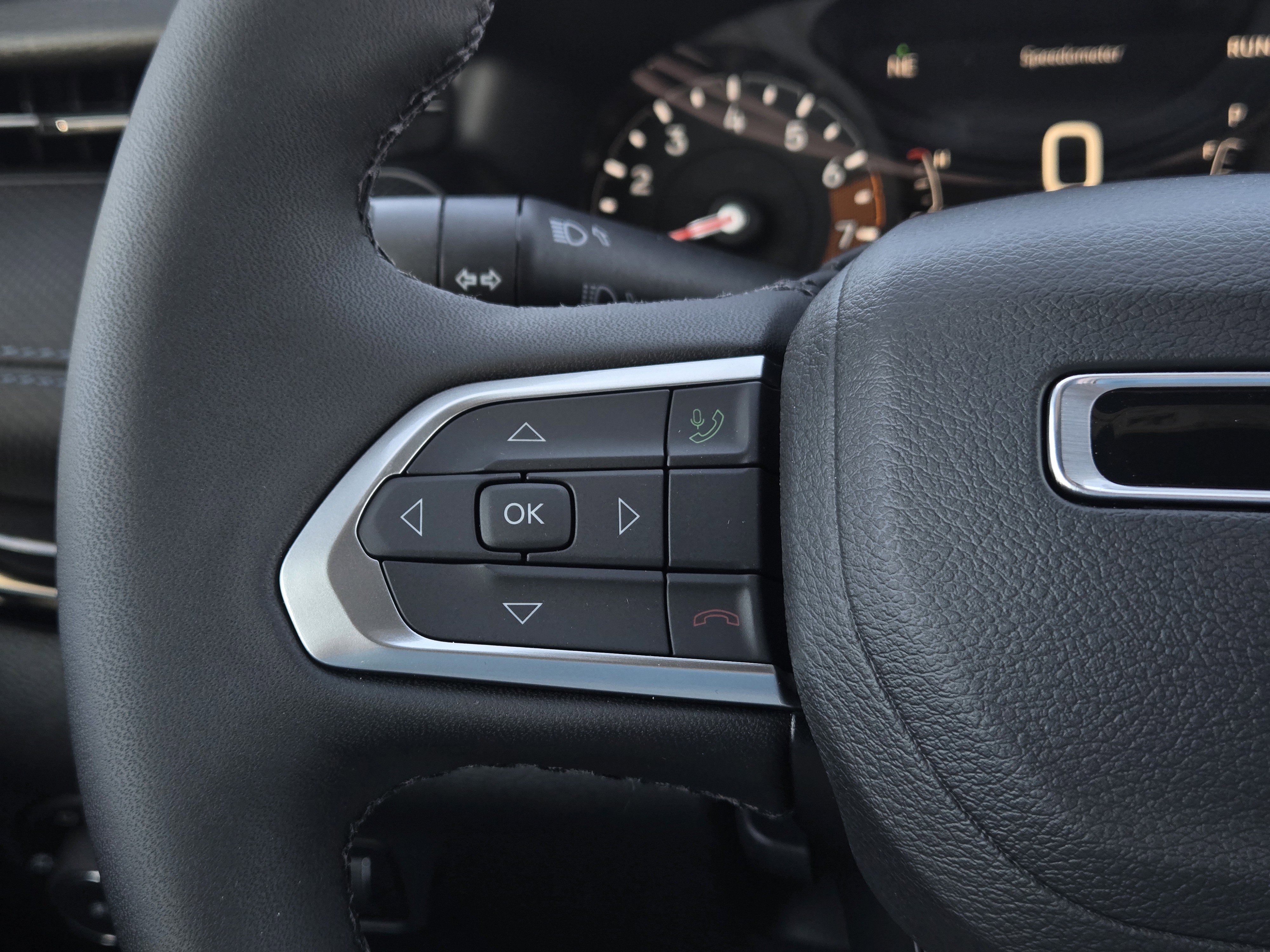 New 2026 Jeep Compass Latitude image 9