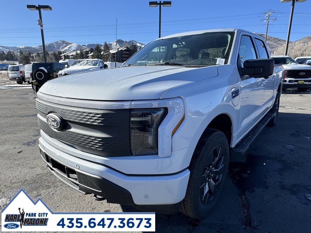 New 2025 Ford F150 Lightning Flash image 7