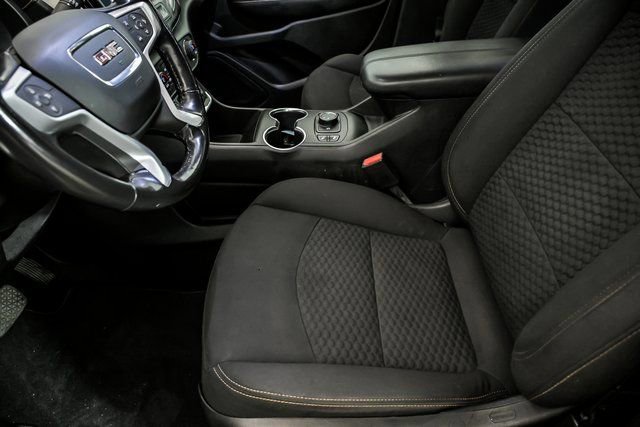 Used 2019 GMC Terrain SLE w/ Driver Convenience Package image 11