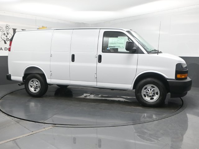 New 2027 Chevrolet Express 2500 w/ Driver Convenience Package RWD image 1