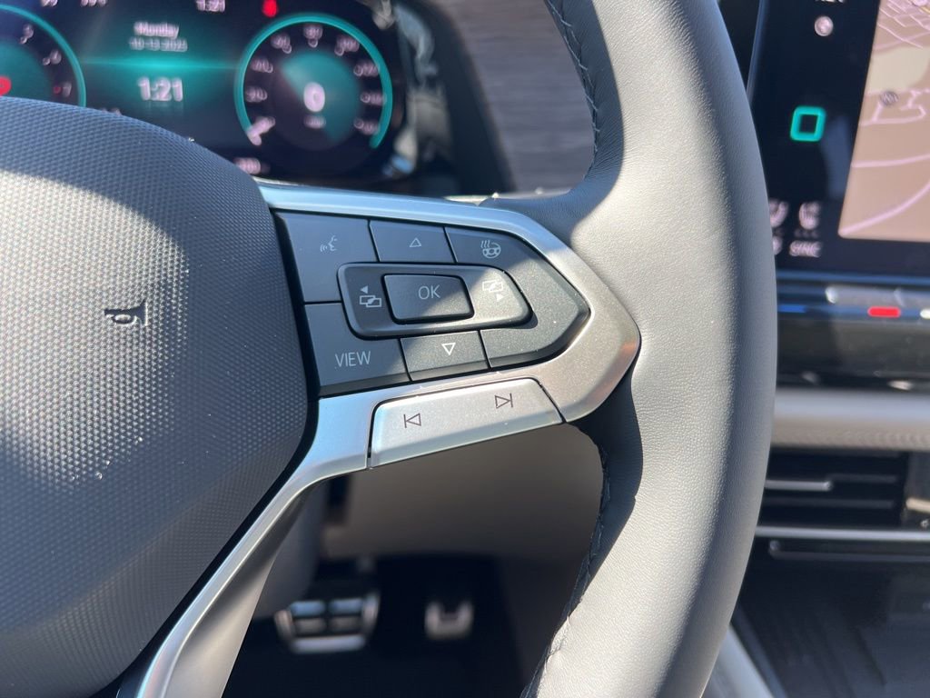 New 2026 Volkswagen Atlas SEL Premium R-Line image 17