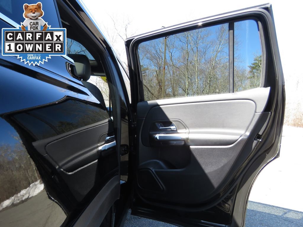 Used 2021 Mercedes-Benz GLB 250 4MATIC image 15