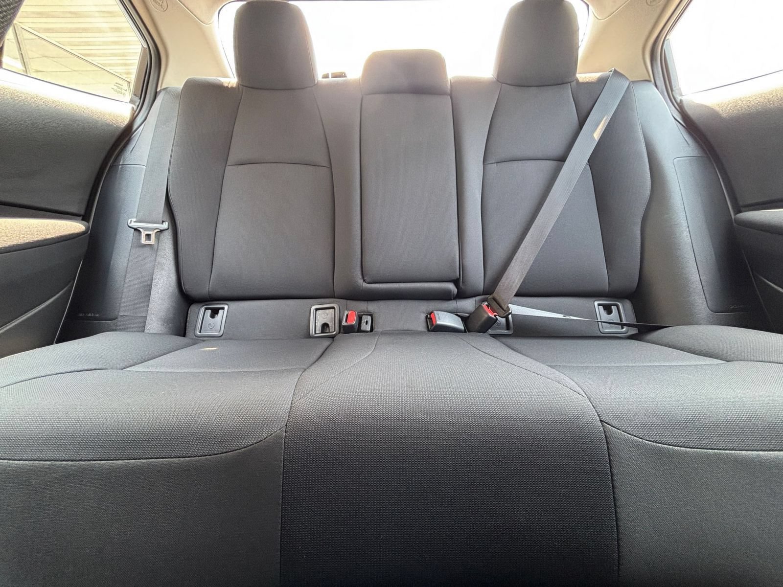 Used 2025 Toyota Corolla LE FWD image 43