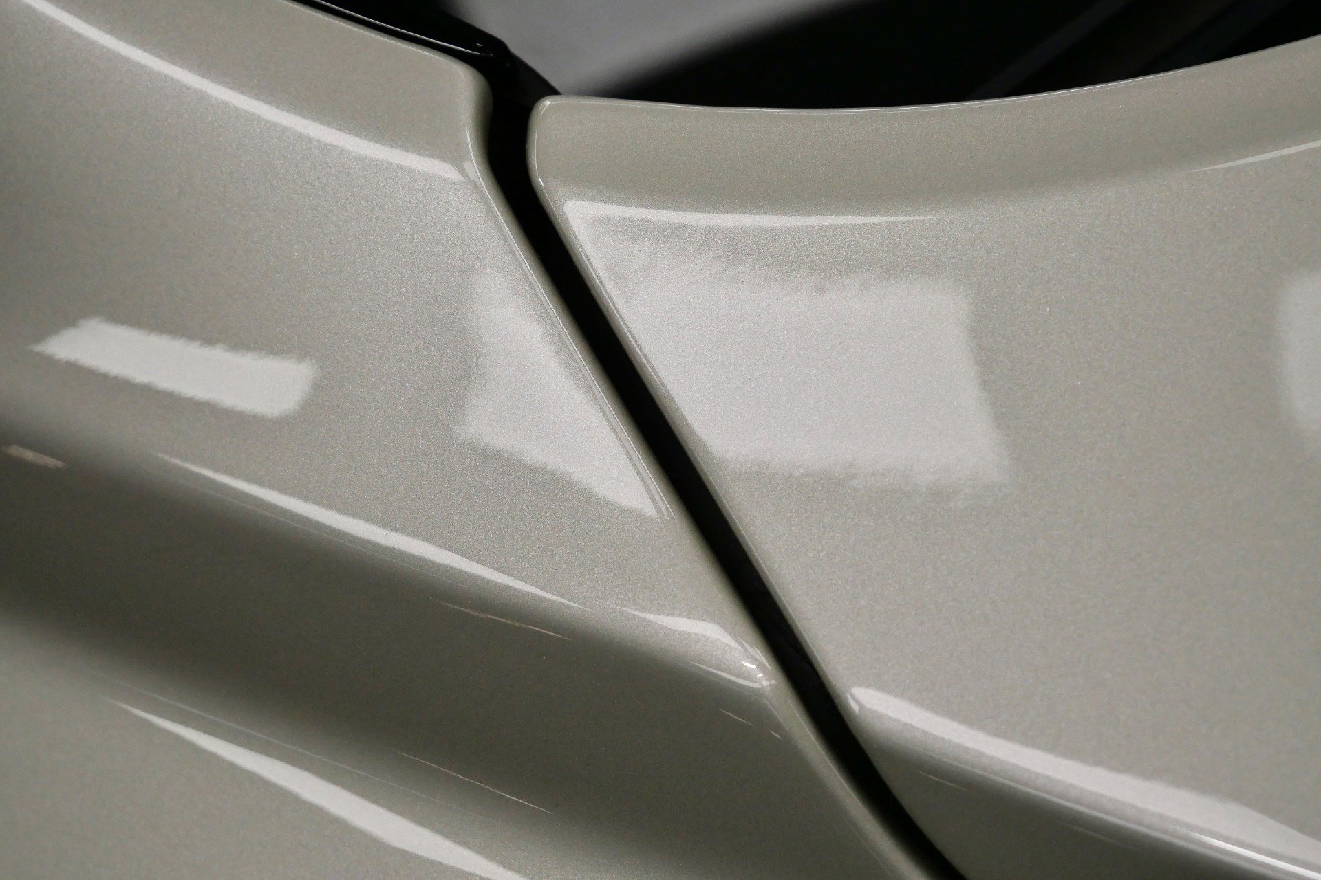 Used 2022 Bentley Flying Spur Plug-In Hybrid image 44