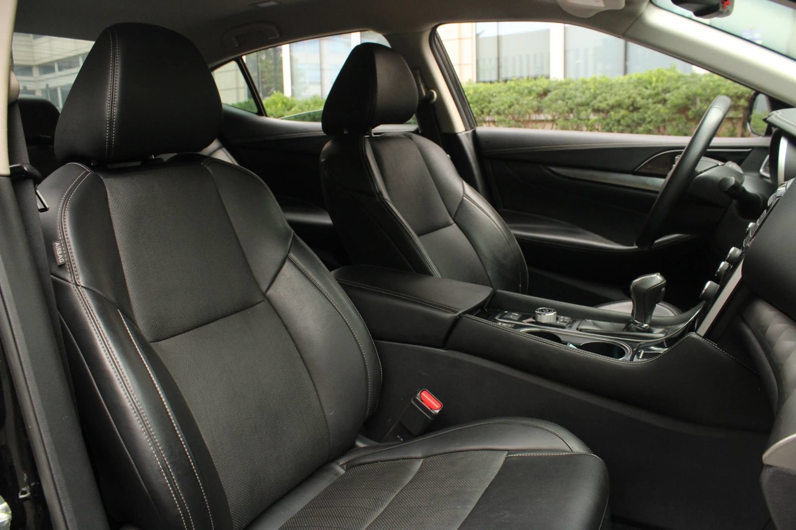 Used 2019 Nissan Maxima 3.5 SV w/ Floor Mat Group FWD image 26
