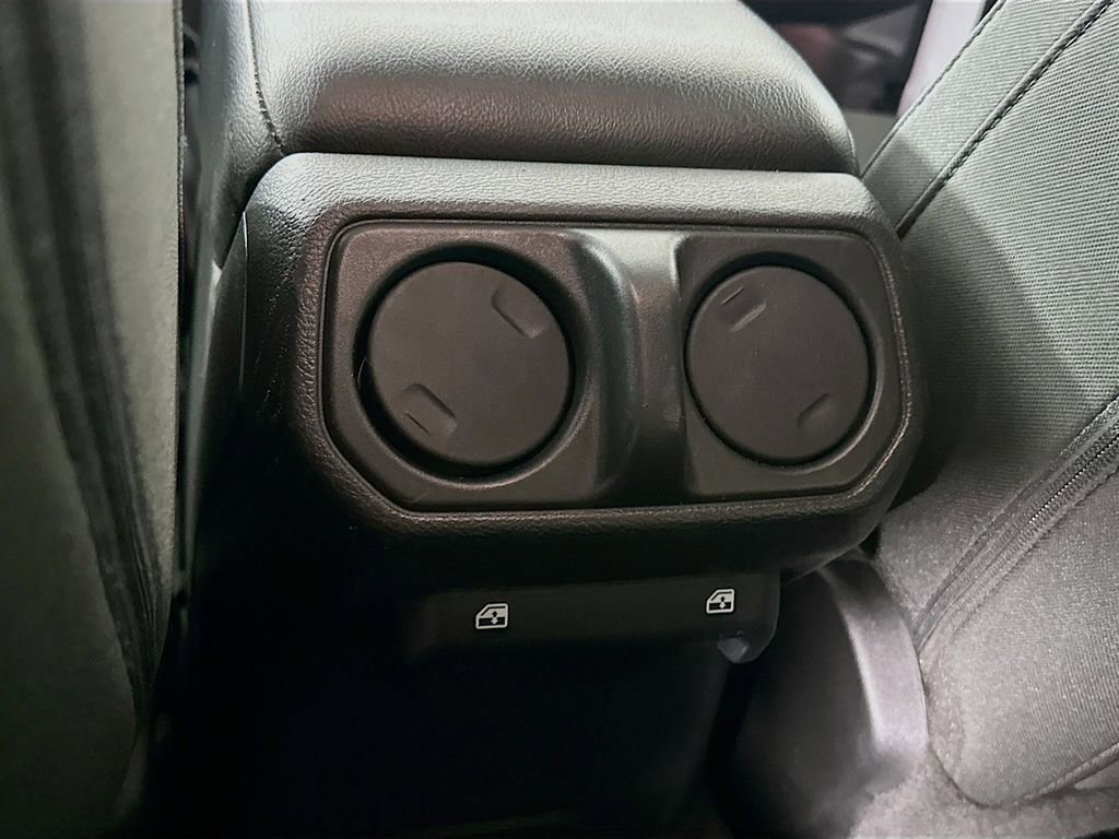 Certified 2022 Jeep Wrangler Unlimited Sport image 36