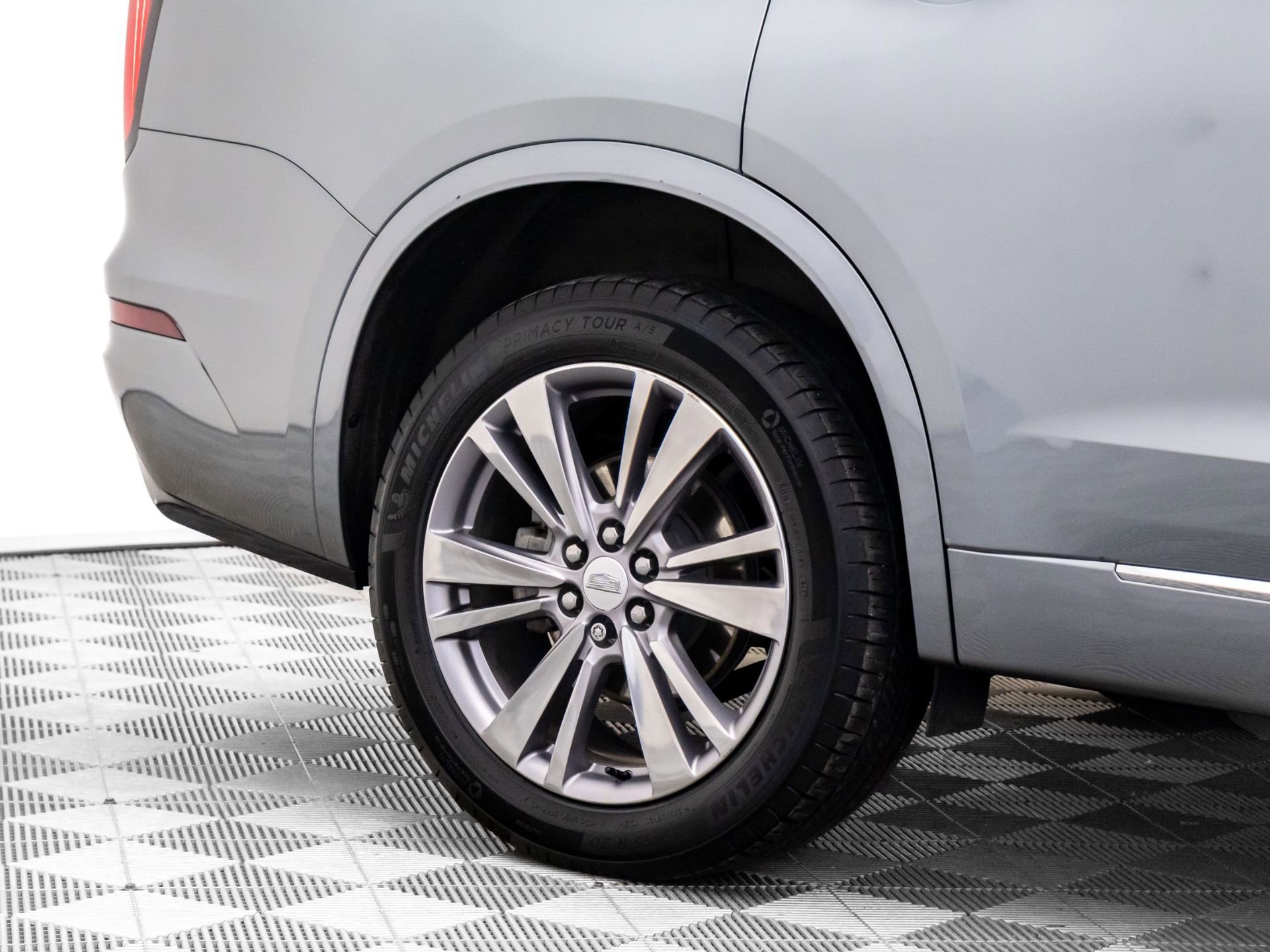 Certified 2023 Cadillac XT6 Premium Luxury image 36