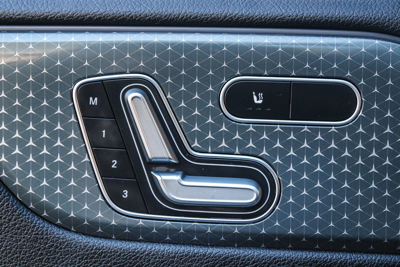 Certified 2024 Mercedes-Benz GLB 250 image 22