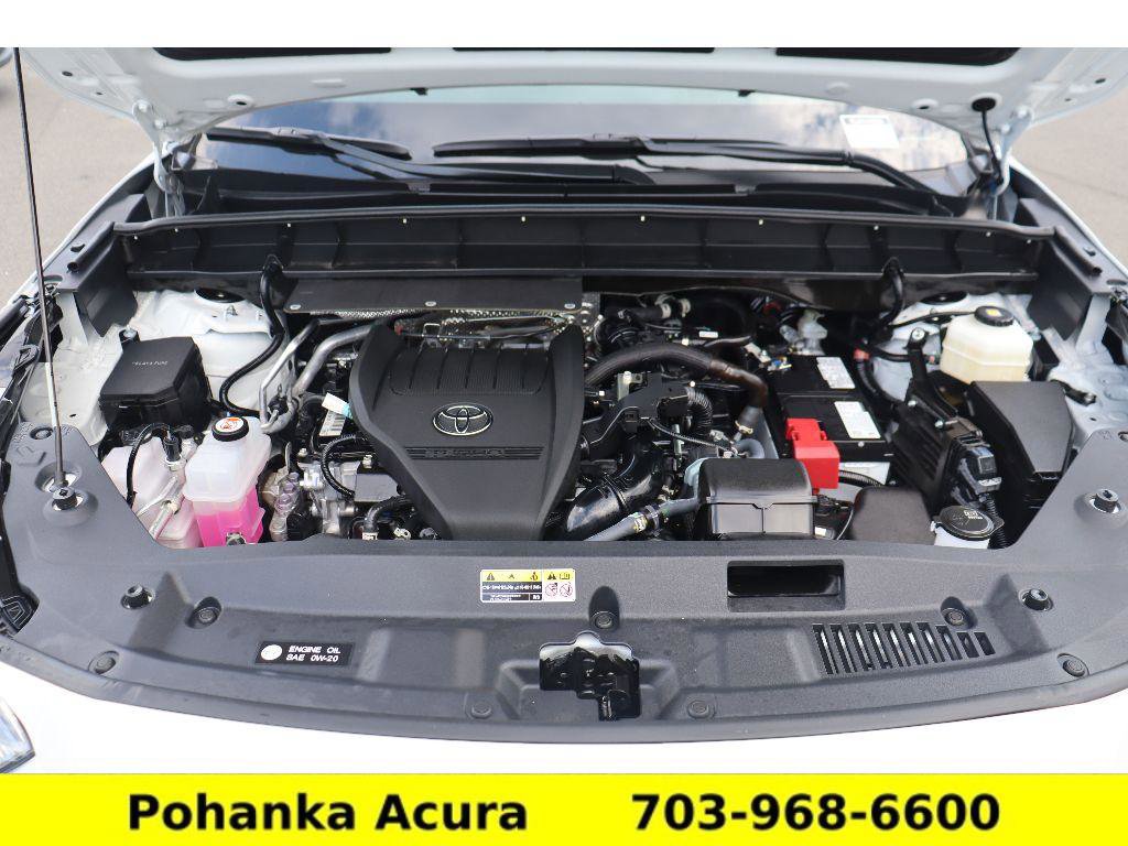 Used 2025 Toyota Highlander Platinum AWD/4WD image 41