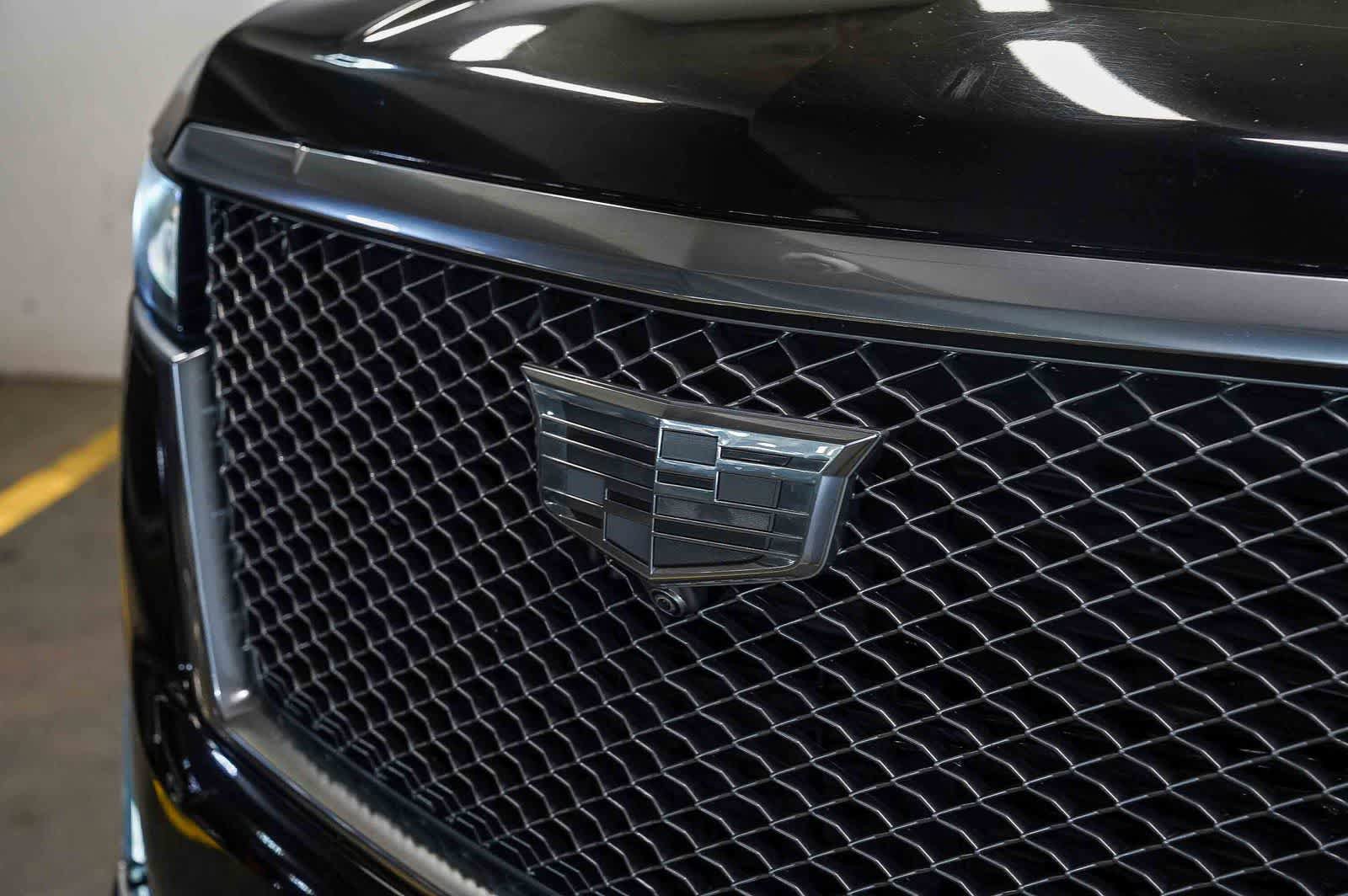 Used 2023 Cadillac Escalade ESV Premium Luxury Platinum w/ LPO, Radiant Package AWD/4WD image 5