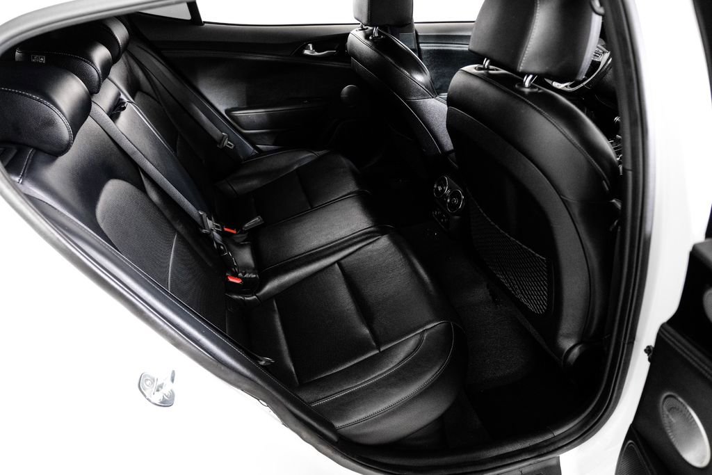 Used 2022 Kia Stinger GT-Line w/ Sun & Sound Package image 40