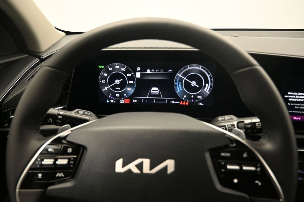 New 2026 Kia Niro Wind FWD image 21