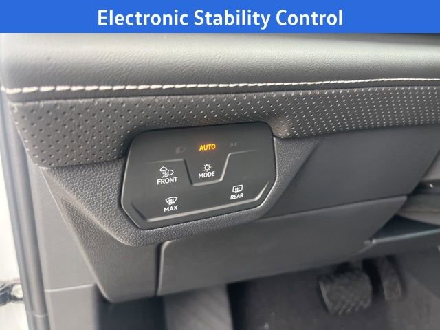 New 2026 Volkswagen Atlas Cross Sport SE image 9