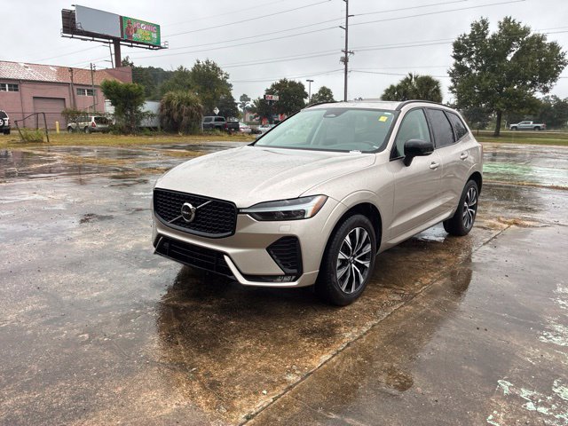 Used 2024 Volvo XC60 B5 Core w/ Climate Package AWD/4WD image 7