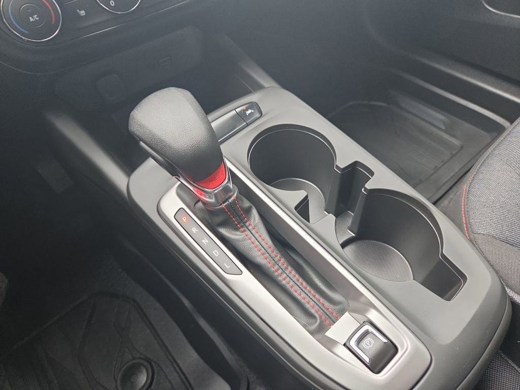 Certified 2024 Chevrolet Trax RS image 22