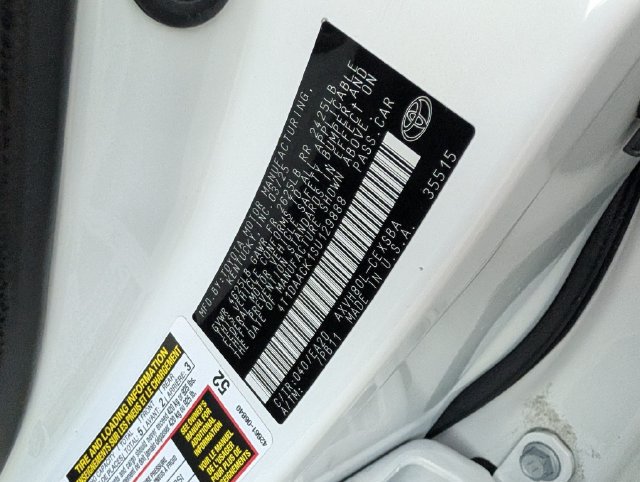 Used 2025 Toyota Camry SE FWD image 36