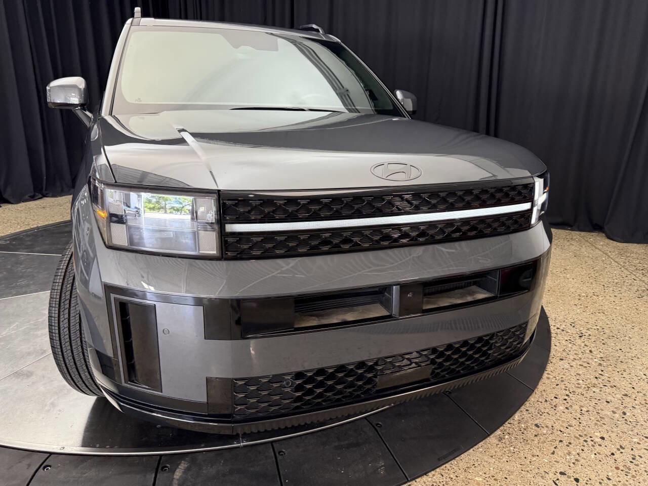 Used 2024 Hyundai Santa Fe Calligraphy image 16