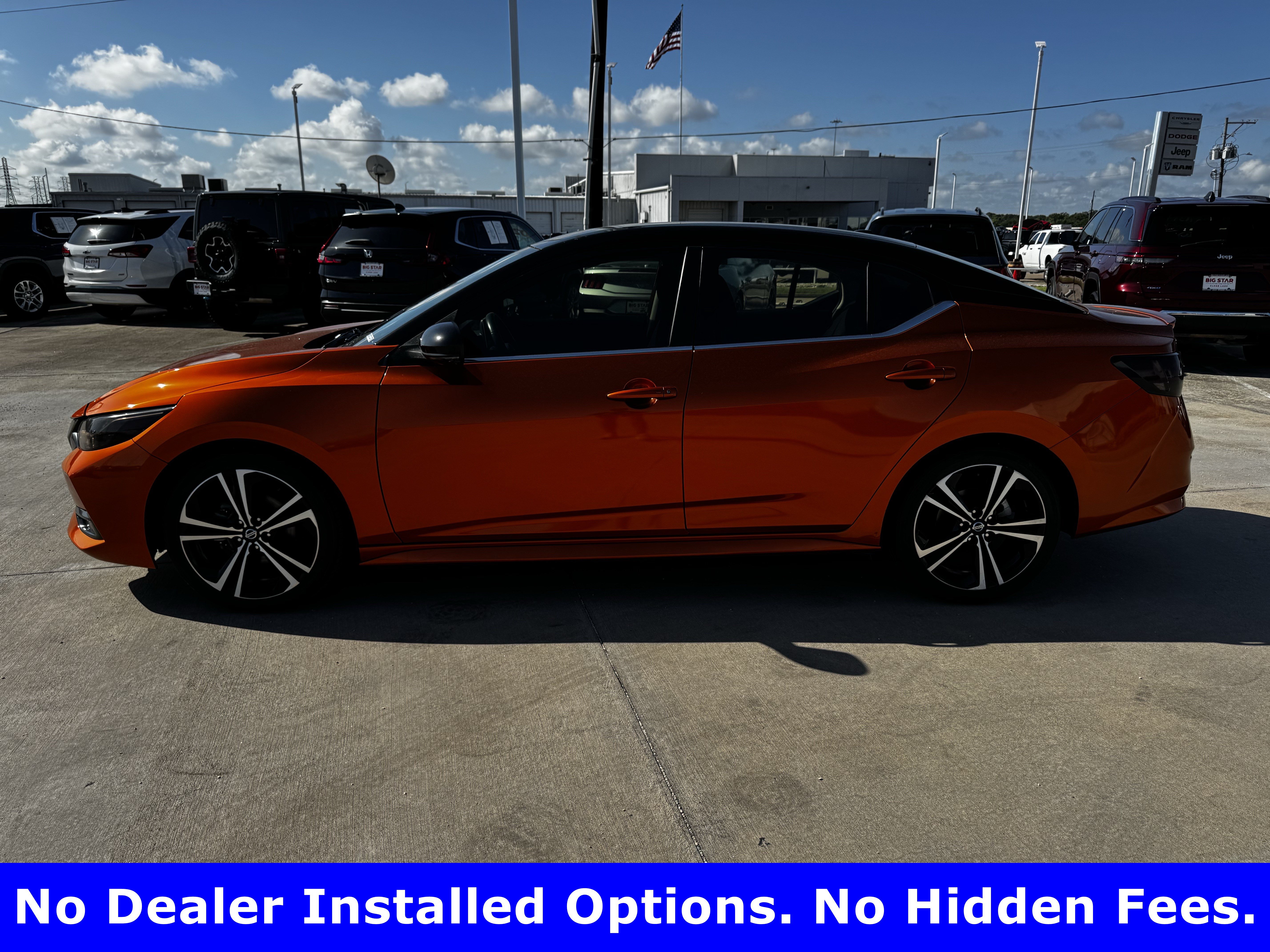 Used 2022 Nissan Sentra SR w/ Electronics Package FWD image 5
