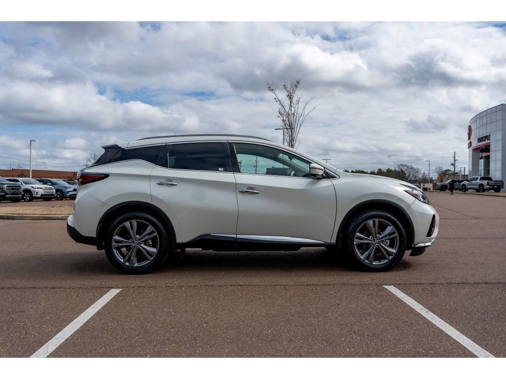 Used 2022 Nissan Murano Platinum w/ Cargo Package image 4