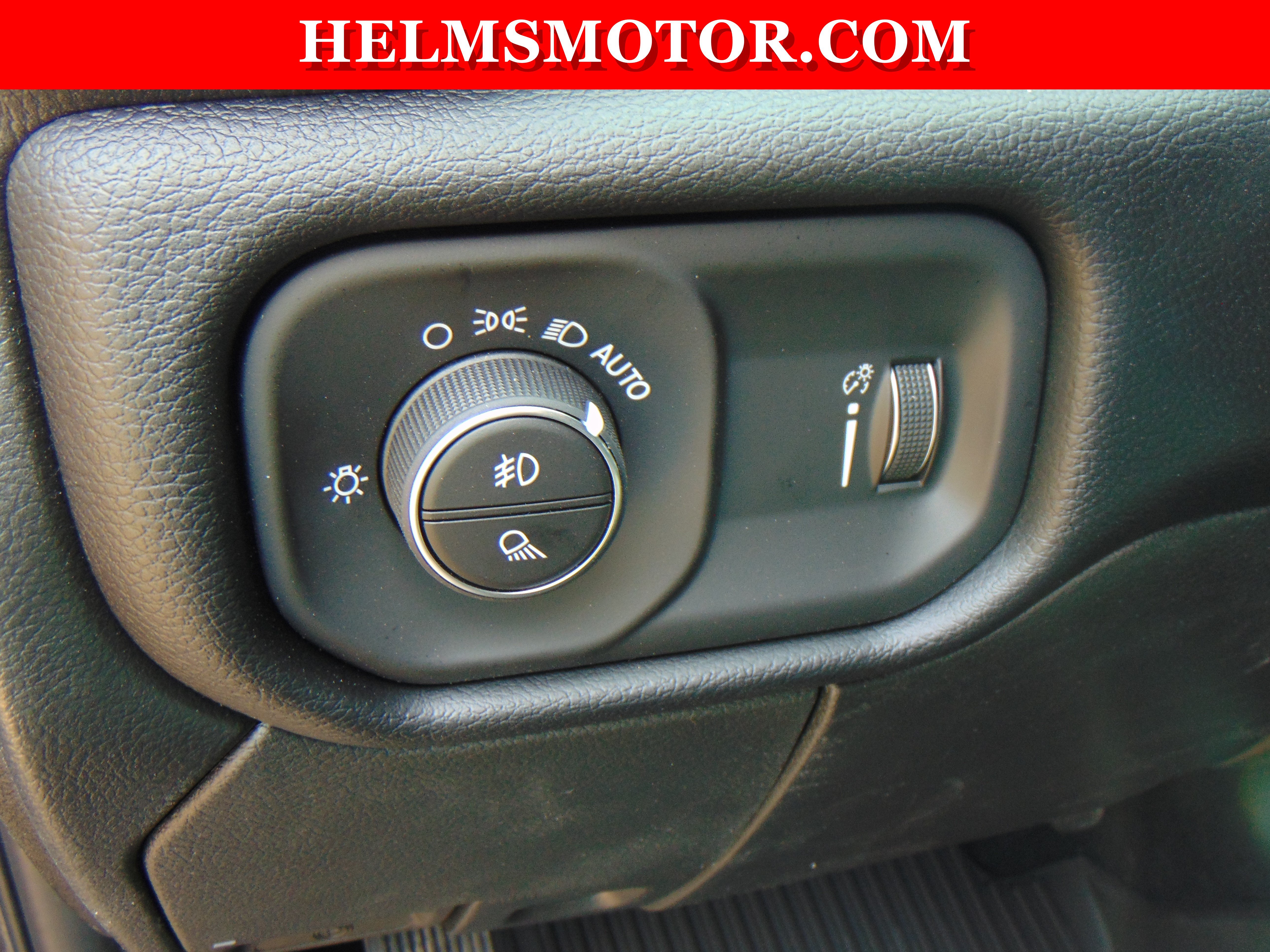 New 2026 RAM 2500 Big Horn AWD/4WD image 23