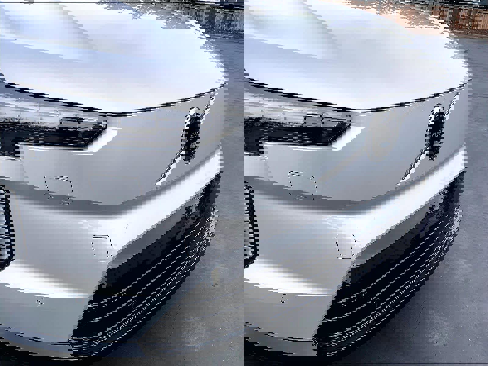 New 2025 Volvo EX90 Plus w/ Protection Package Premier image 34