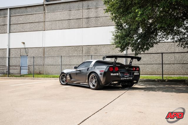 Used 2009 Chevrolet Corvette Z06 w/ Preferred Equipment Group RWD image 21