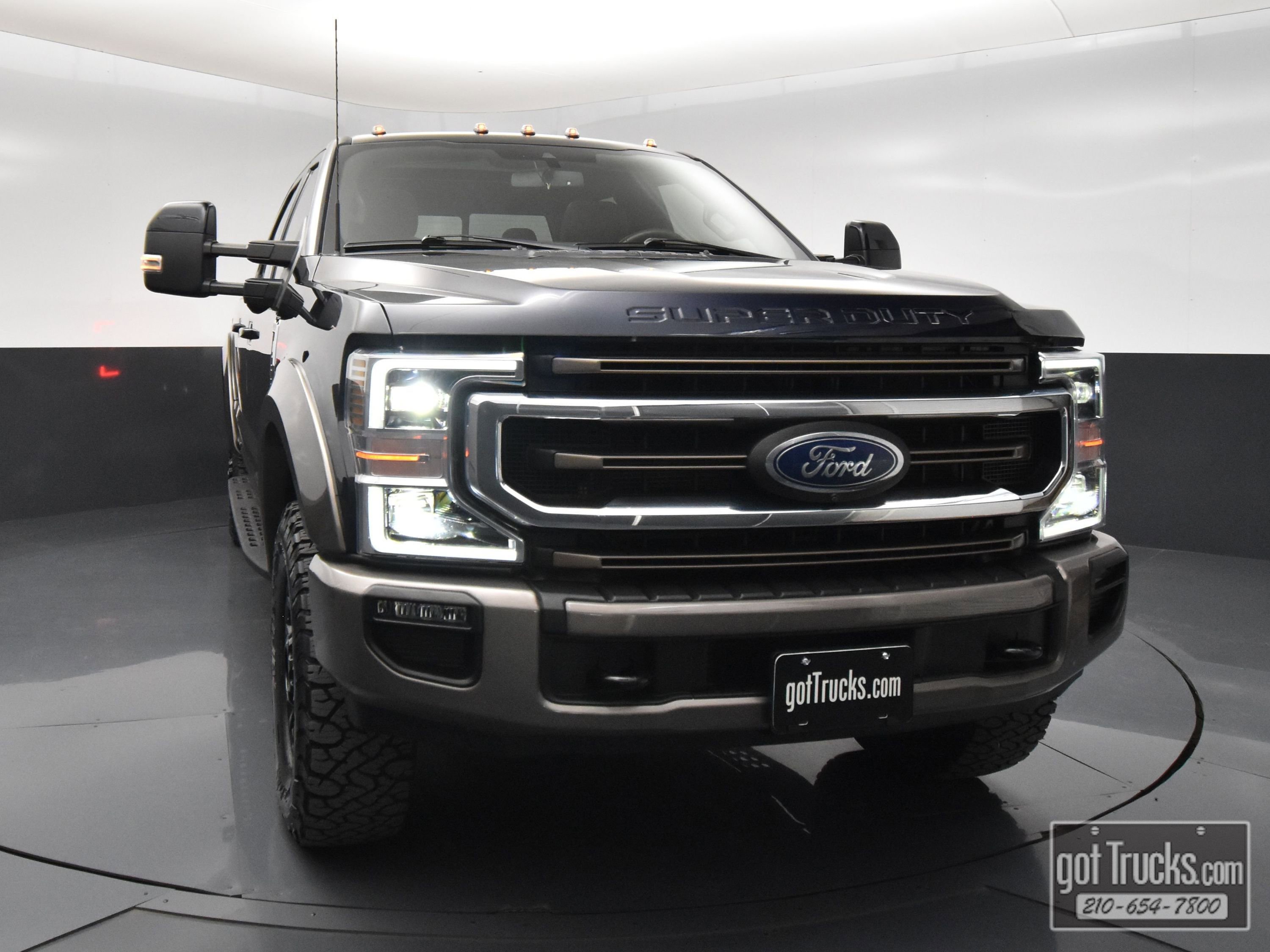 Used 2022 Ford F350 King Ranch w/ Tremor Off-Road Package AWD/4WD image 51