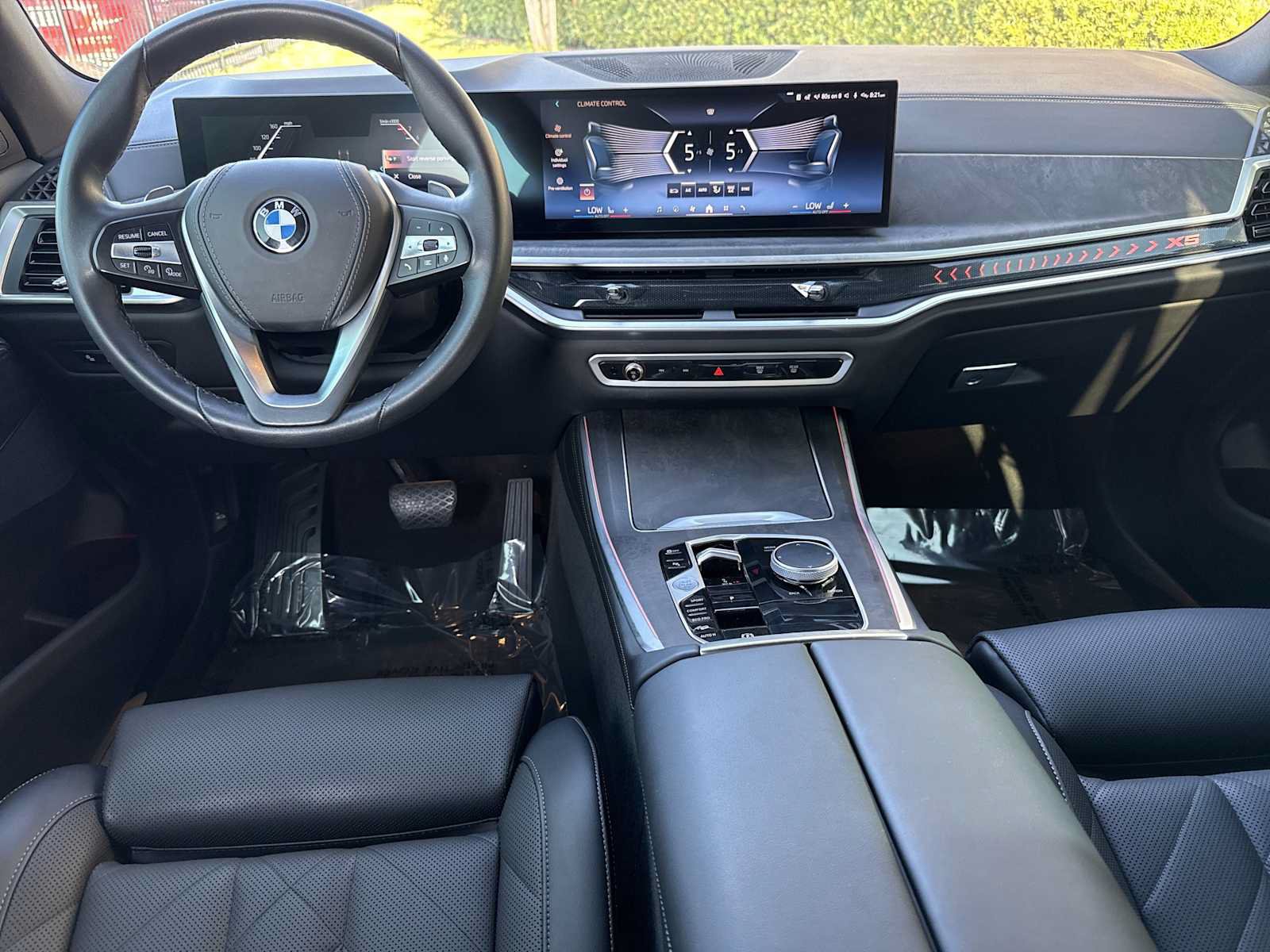 Used 2024 BMW X5 xDrive40i AWD/4WD image 18