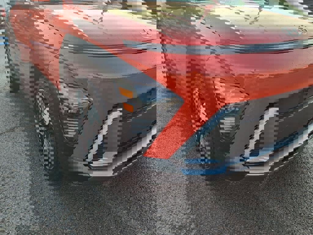 Used 2024 Hyundai Kona Limited image 23