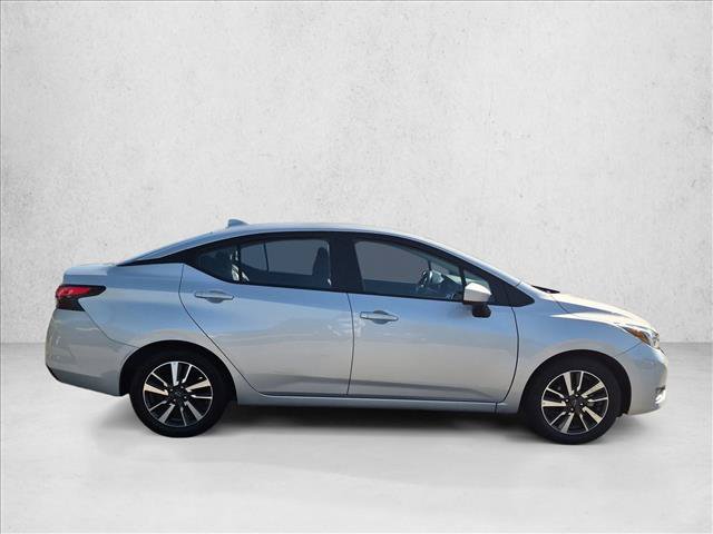 Used 2025 Nissan Versa SV FWD image 4
