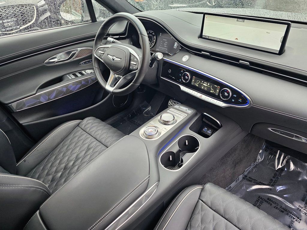 Used 2025 Genesis GV70 3.5T Sport w/ Sport Advanced Package image 30
