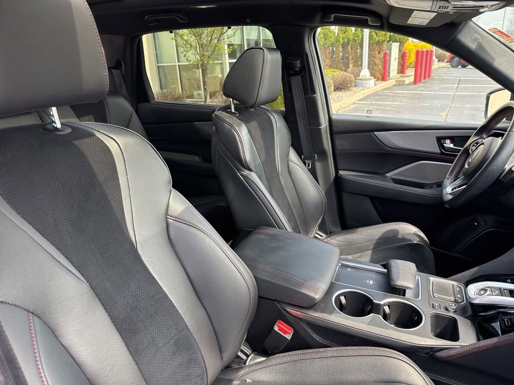 Used 2023 Acura MDX A-Spec image 34