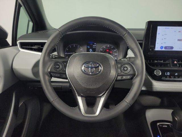 Used 2024 Toyota Corolla SE FWD image 21