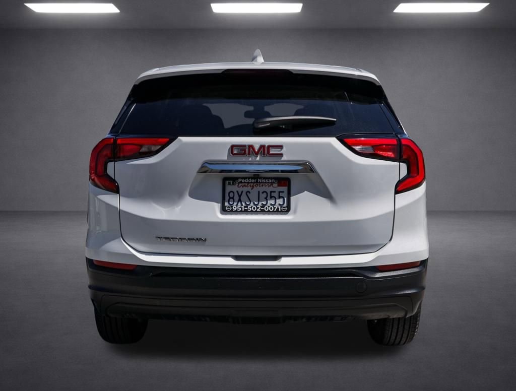 Used 2021 GMC Terrain SLE image 5