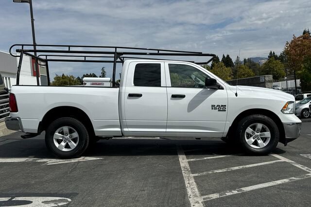 Used 2023 RAM 1500 Classic SLT image 3