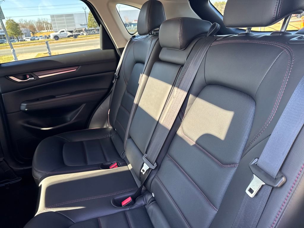 Used 2023 MAZDA CX-5 Carbon Edition image 15