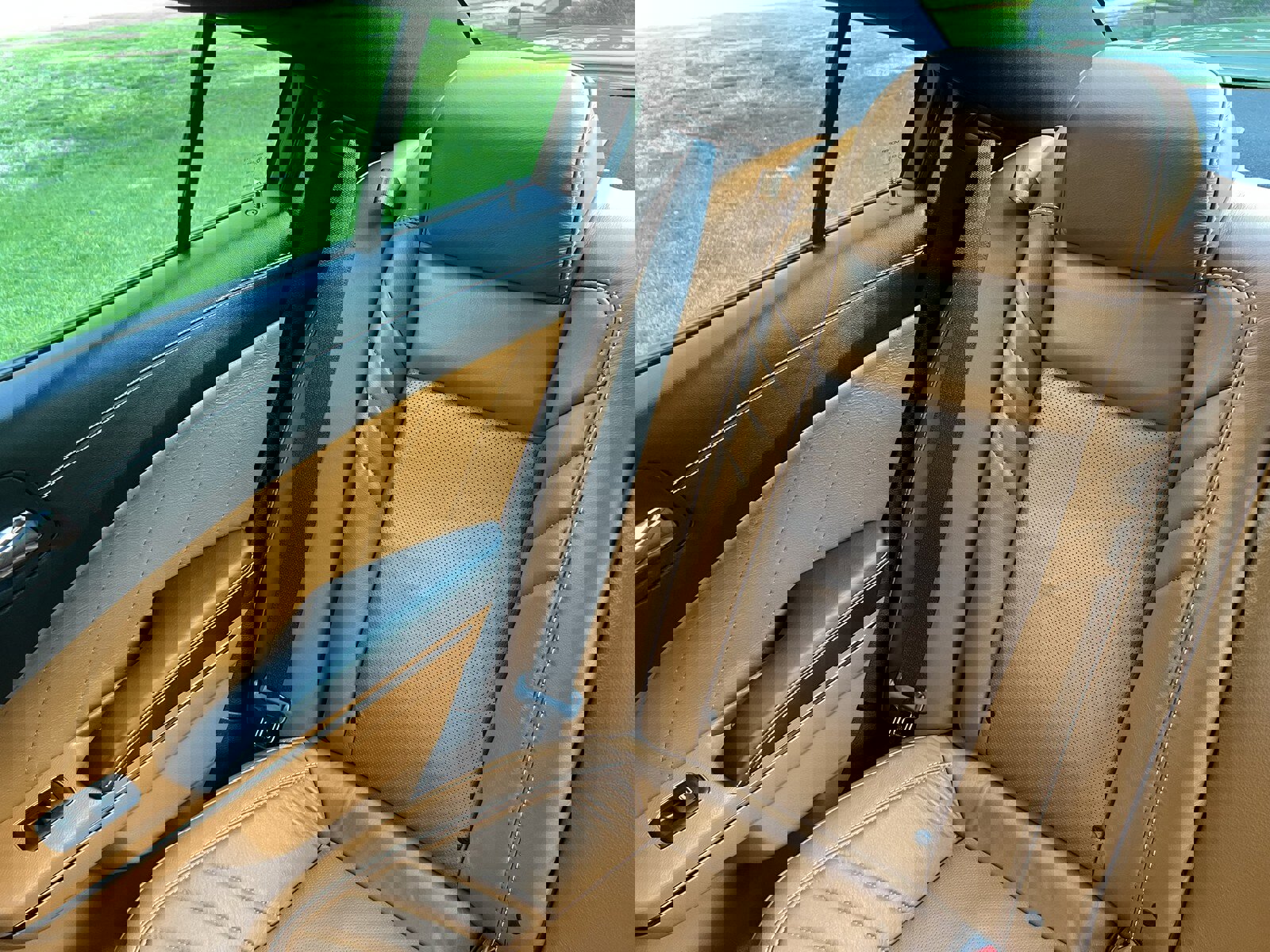 Used 2022 Dodge Charger SRT Hellcat w/ SRT Black Package image 17