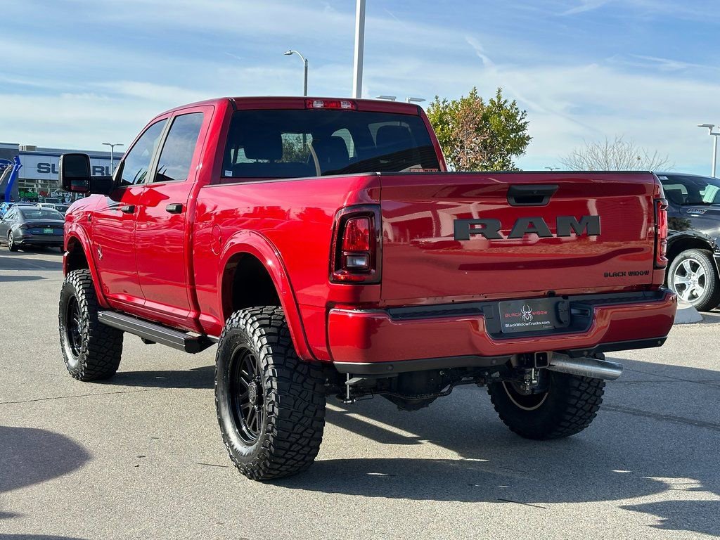 New 2026 RAM 2500 Big Horn AWD/4WD image 4