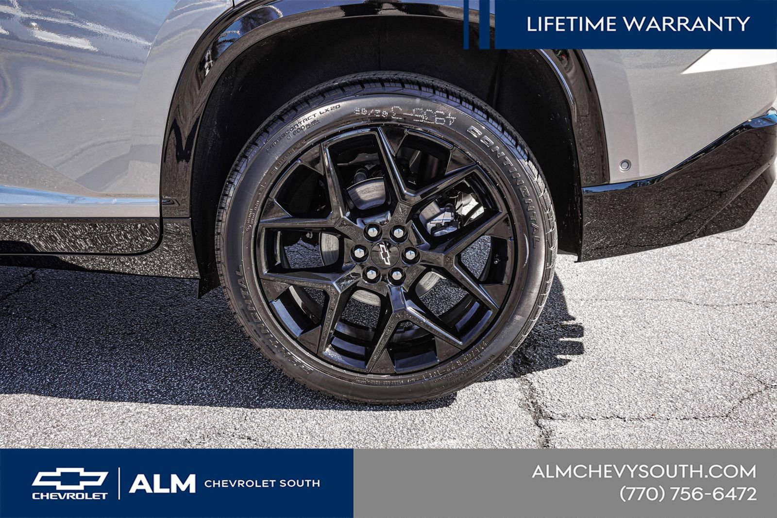New 2026 Chevrolet Traverse RS w/ LPO, Floor Liner Package FWD image 14