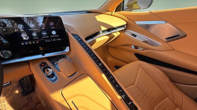 Used 2023 Chevrolet Corvette Stingray Premium Conv w/ Z51 Performance Package image 22