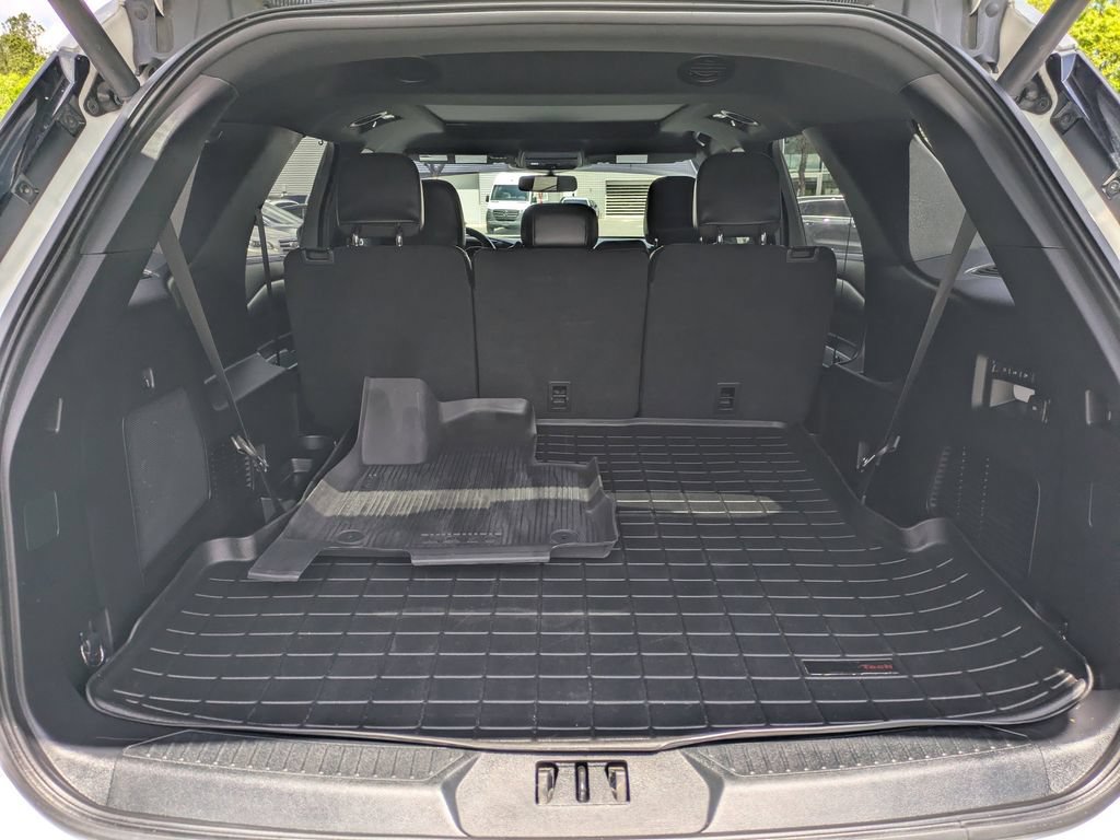 Used 2021 Ford Explorer ST w/ Equipment Group 401A AWD/4WD image 14