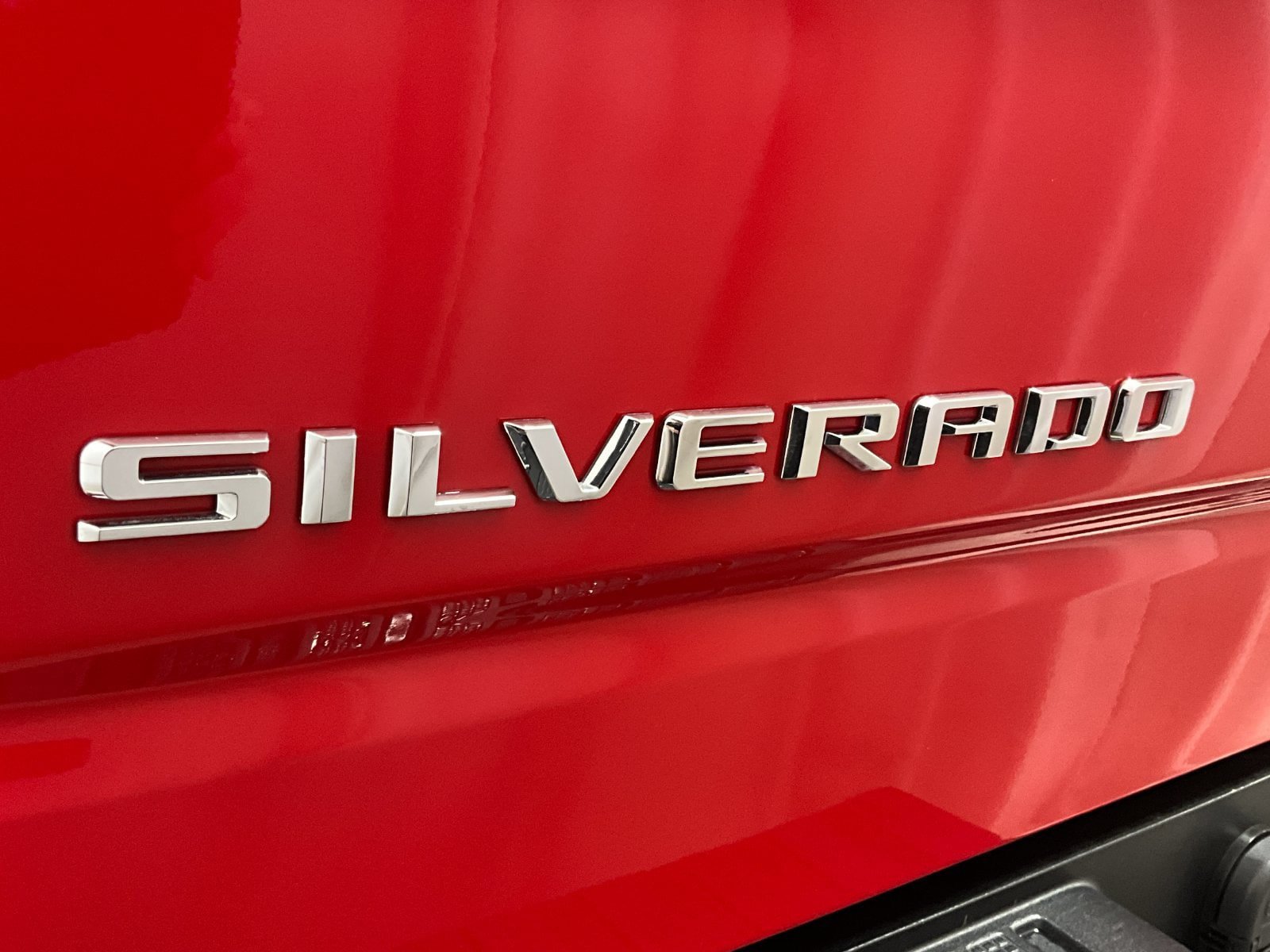Used 2019 Chevrolet Silverado 1500 Custom Trail Boss w/ Custom Convenience Package AWD/4WD image 30