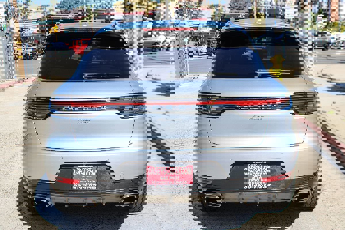 Used 2020 Porsche Macan image 4