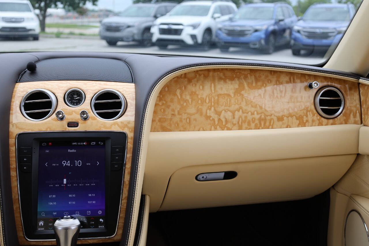 Used 2016 Bentley Flying Spur W12 AWD/4WD image 25