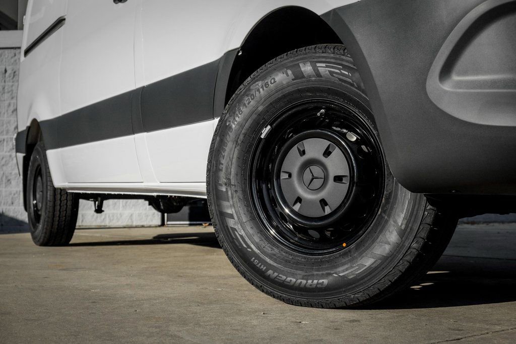 Used 2026 Mercedes-Benz Sprinter 2500 image 7