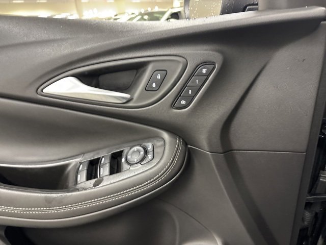Used 2023 Buick Encore GX Essence w/ Experience Buick Package image 29